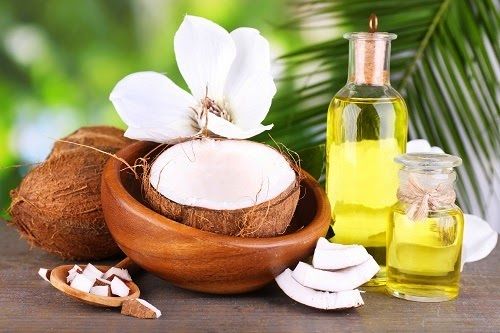 dầu dừa chữa chàm sữa ở trẻ sơ sinh