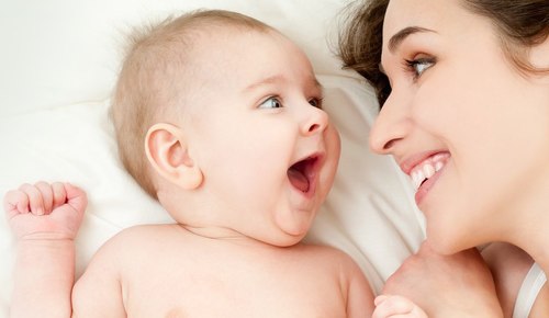 sữa mẹ là cách trị muỗi đốt hiệu quả
